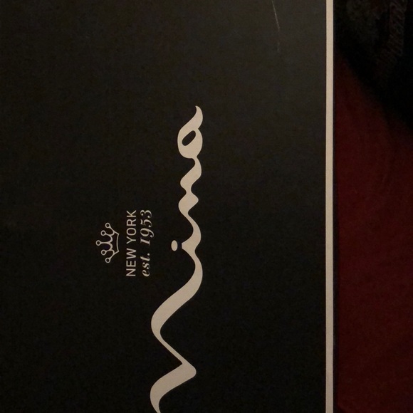 Shoes - Picture 5 of 5